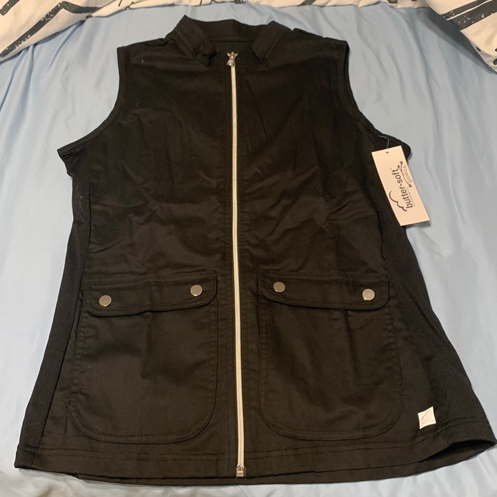 ButterSoft scrub vest
